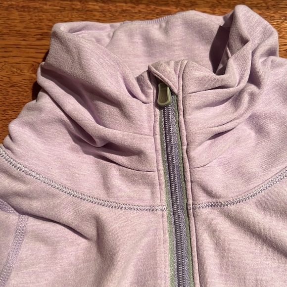 Lululemon half zip top - Picture 3 of 6